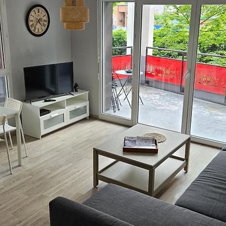 Appartement 2 Chambres Avec Terrasse Et Garage Saint-Andre-lez-Lille Kültér fotó